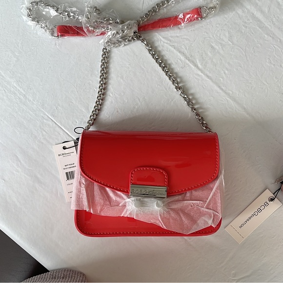 BCBGenertion Milly crossbody chain bag color Guava - Picture 7 of 7